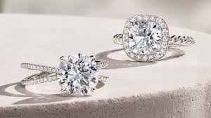 Choosing the best and cute rings for the wedding season
